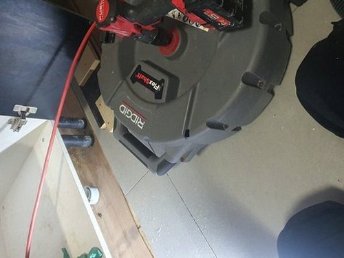 성동구 하수구막힘 거름망 청소와 장비 점검을 비교한 작업 장면